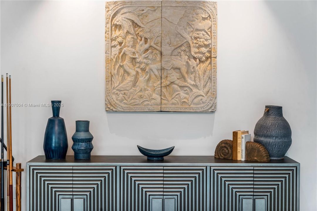 For Rent: $45,000 (7 beds, 6 baths, 6017 Square Feet)