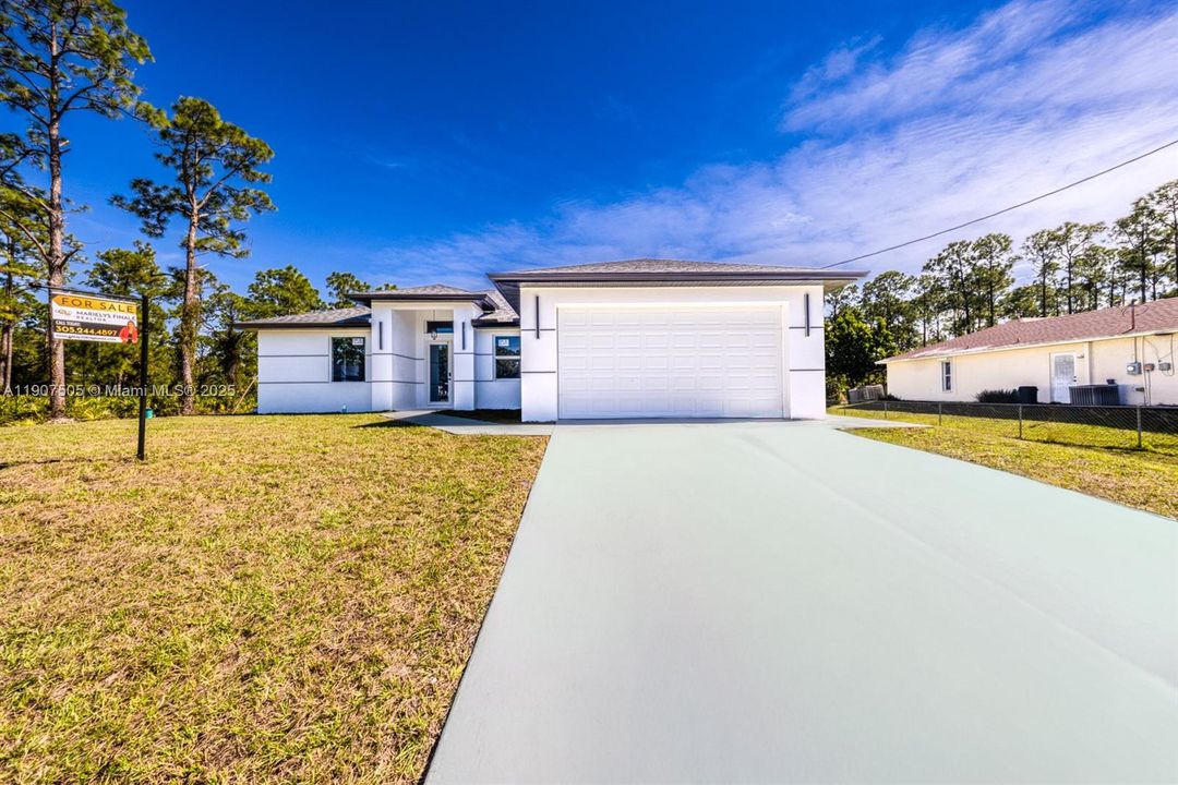 На продажу: $360,000 (3 спален, 2 ванн, 1744 Квадратных фут)