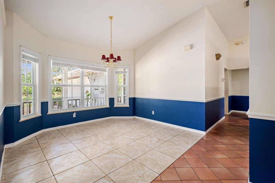 9-web-or-mls-6345 45th St-9
