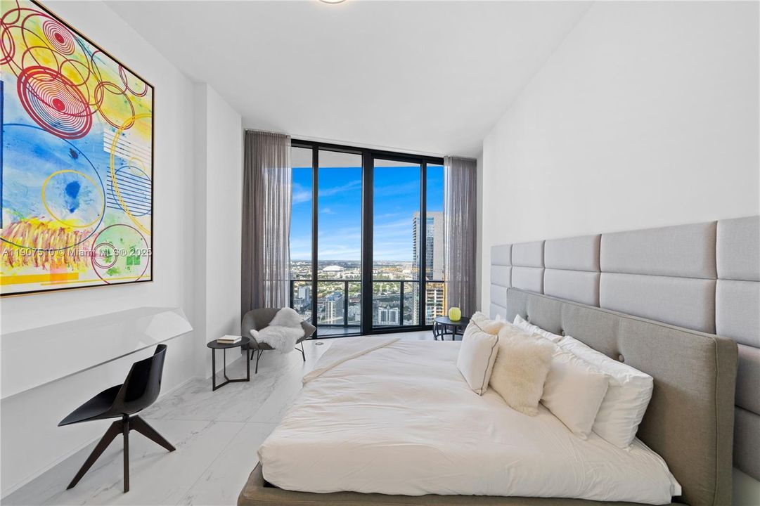 For Sale: $7,495,000 (4 beds, 5 baths, 4876 Square Feet)