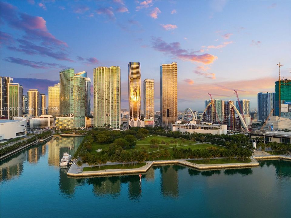 For Sale: $7,495,000 (4 beds, 5 baths, 4876 Square Feet)