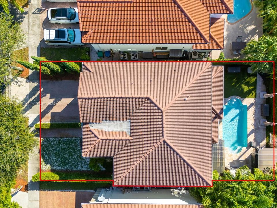 На продажу: $1,035,000 (4 спален, 3 ванн, 2498 Квадратных фут)