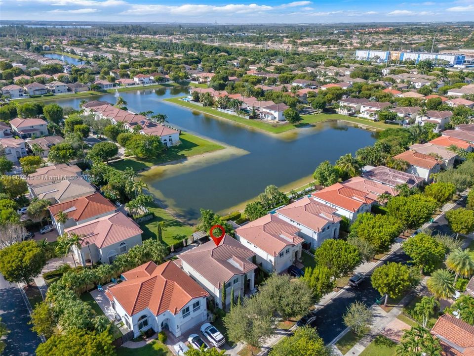 На продажу: $1,035,000 (4 спален, 3 ванн, 2498 Квадратных фут)