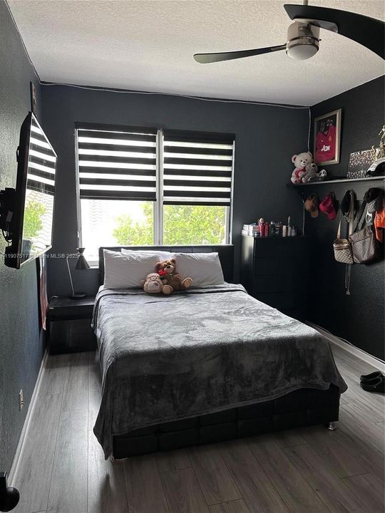 出租: $3,850 (3 贝兹, 2 浴室, 2104 平方英尺)