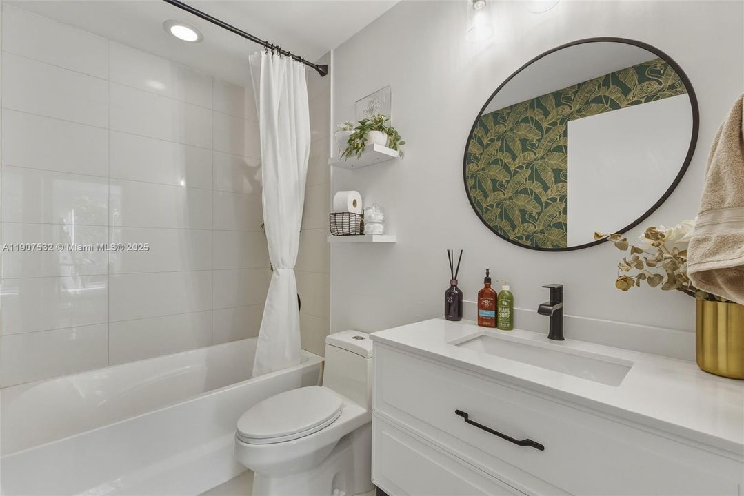 En Venta: $925,000 (2 camas, 2 baños, 1637 Pies cuadrados)