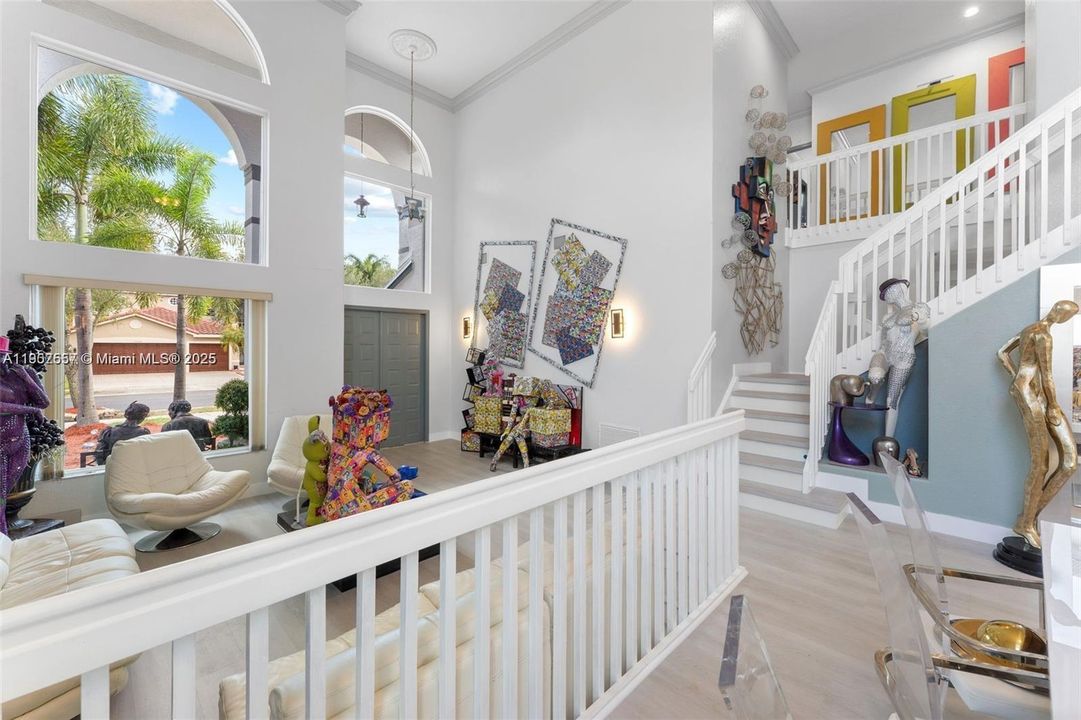 待售: $1,070,000 (6 贝兹, 4 浴室, 4432 平方英尺)