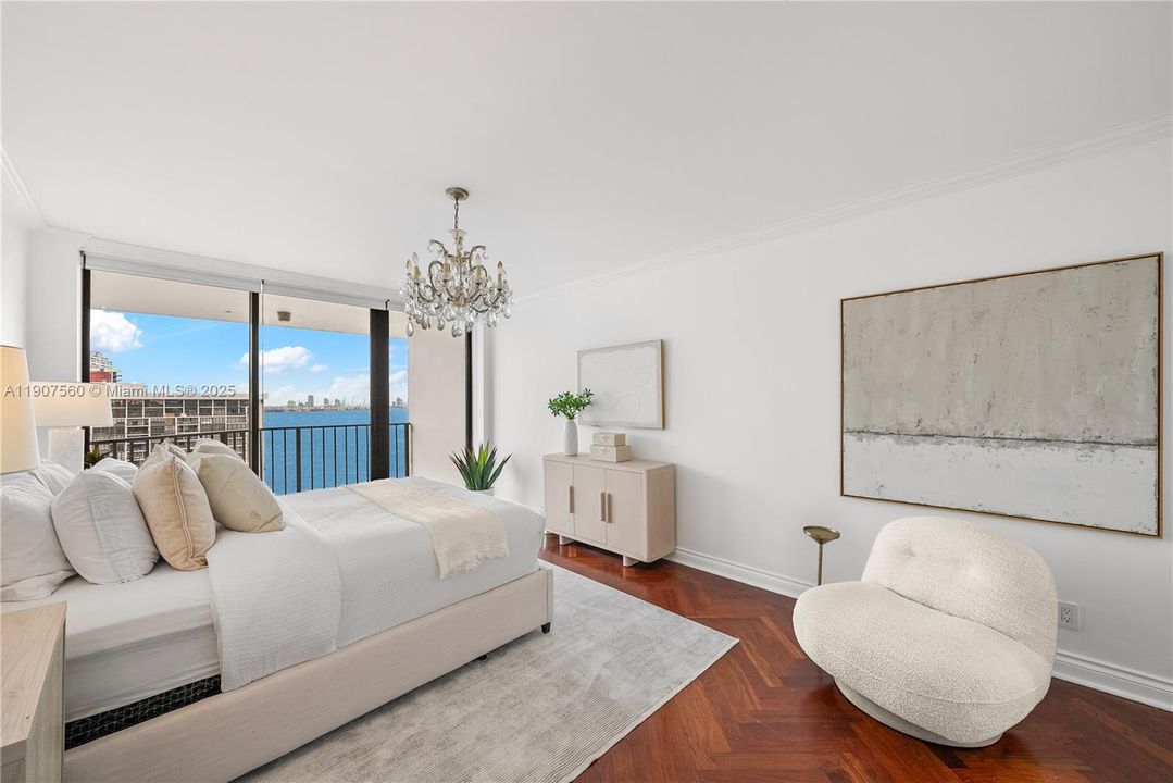 For Sale: $3,999,999 (5 beds, 5 baths, 5430 Square Feet)