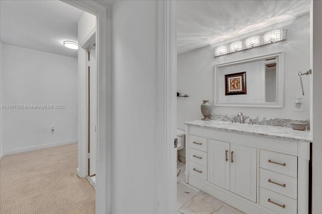 Active With Contract: $2,495,000 (2 beds, 2 baths, 1983 Square Feet)