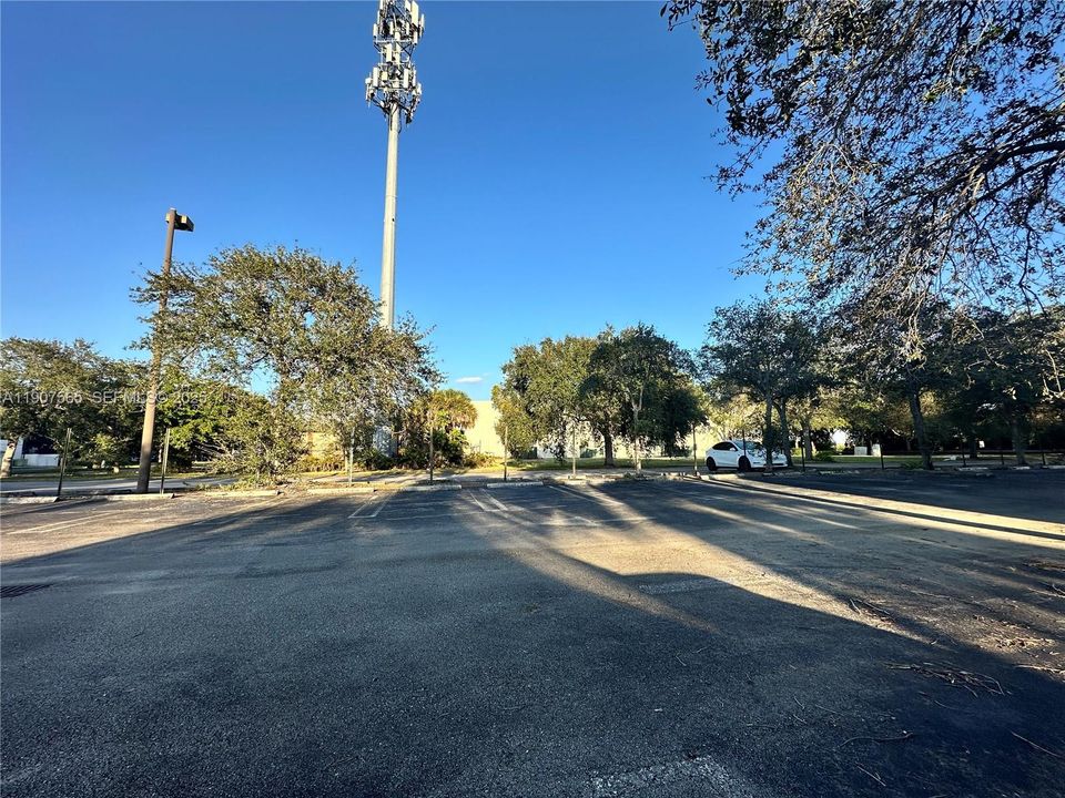 待售: $5,325,000 (0 贝兹, 0 浴室, 0 平方英尺)