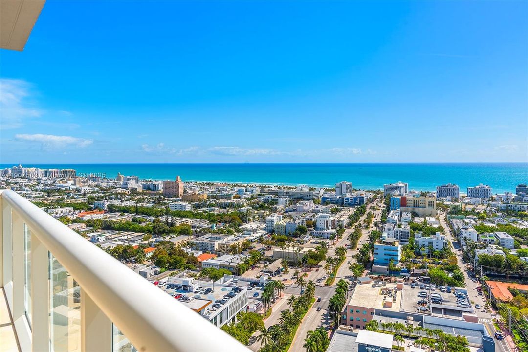 出租: $10,000 (2 贝兹, 2 浴室, 1370 平方英尺)