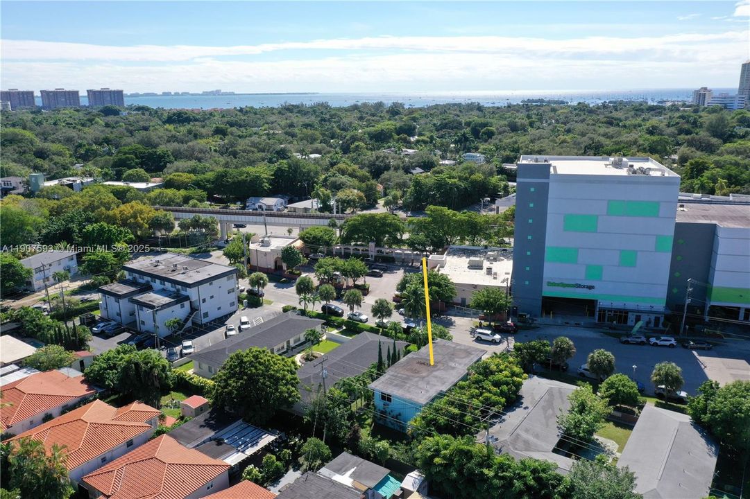 Recientemente alquilado: $1,895 (1 camas, 1 baños, 3304 Pies cuadrados)