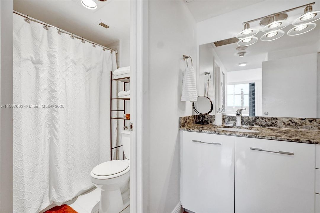 For Rent: $2,600 (1 beds, 1 baths, 762 Square Feet)