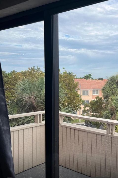 En Venta: $249,900 (2 camas, 2 baños, 1070 Pies cuadrados)