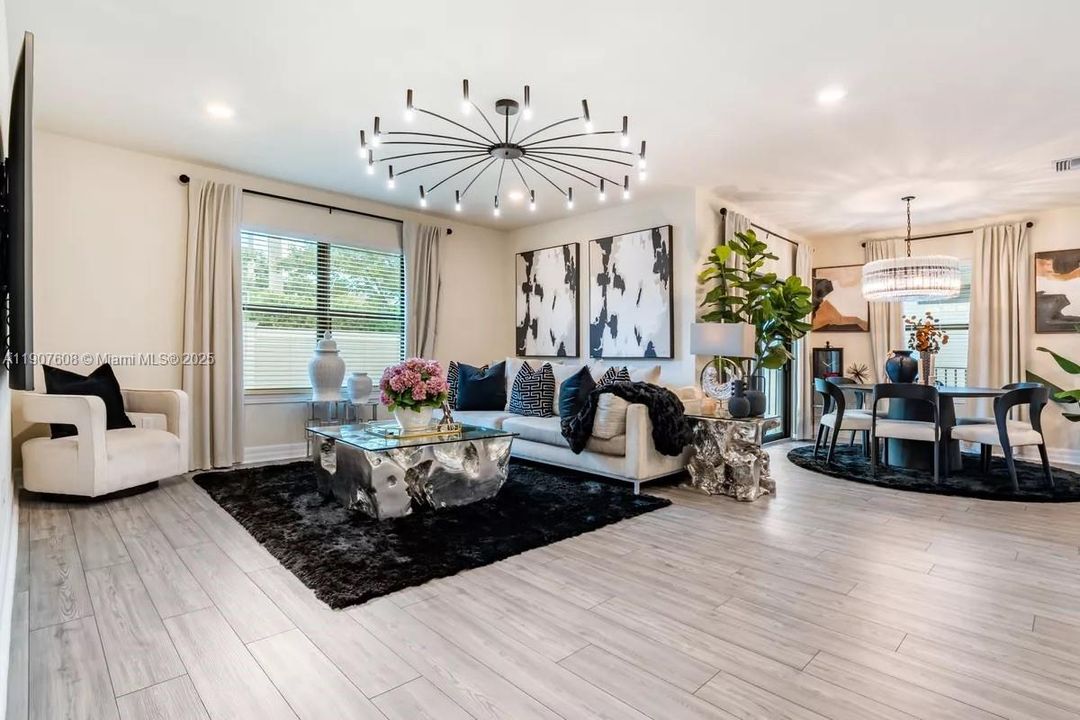 For Rent: $4,250 (4 beds, 2 baths, 1828 Square Feet)