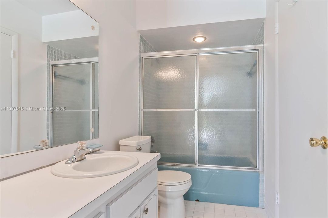 Active With Contract: $999,000 (3 beds, 2 baths, 1803 Square Feet)