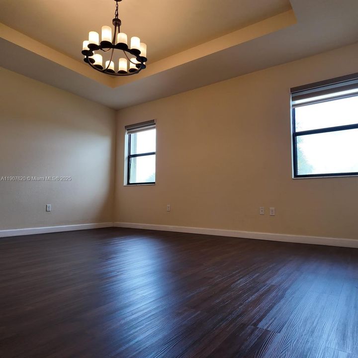 For Rent: $5,000 (5 beds, 4 baths, 2759 Square Feet)