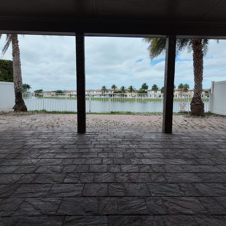 For Rent: $5,000 (5 beds, 4 baths, 2759 Square Feet)