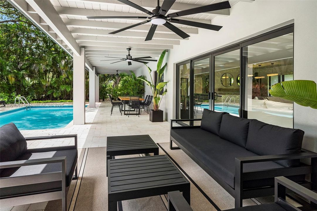 For Rent: $12,000 (5 beds, 3 baths, 2438 Square Feet)