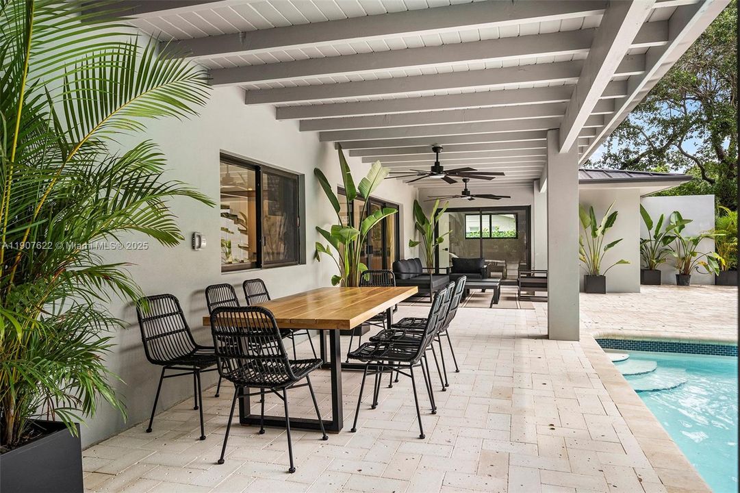 For Rent: $12,000 (5 beds, 3 baths, 2438 Square Feet)