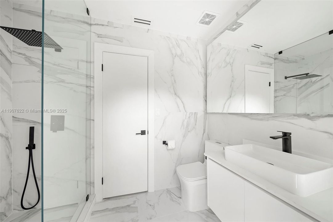 Second Bathroom suite