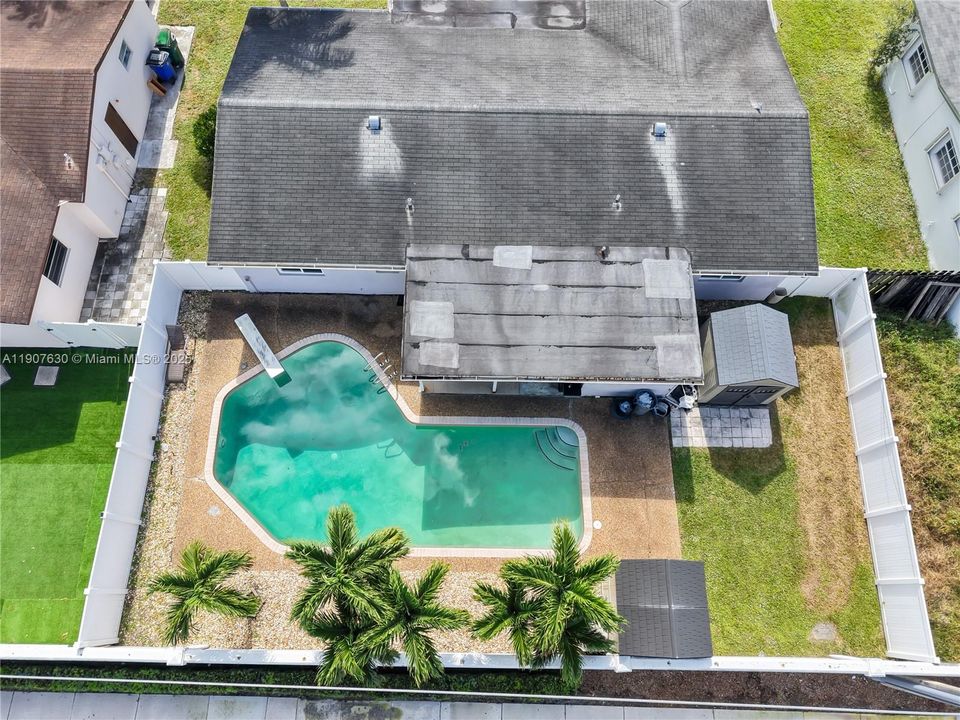 На продажу: $520,000 (3 спален, 2 ванн, 1317 Квадратных фут)