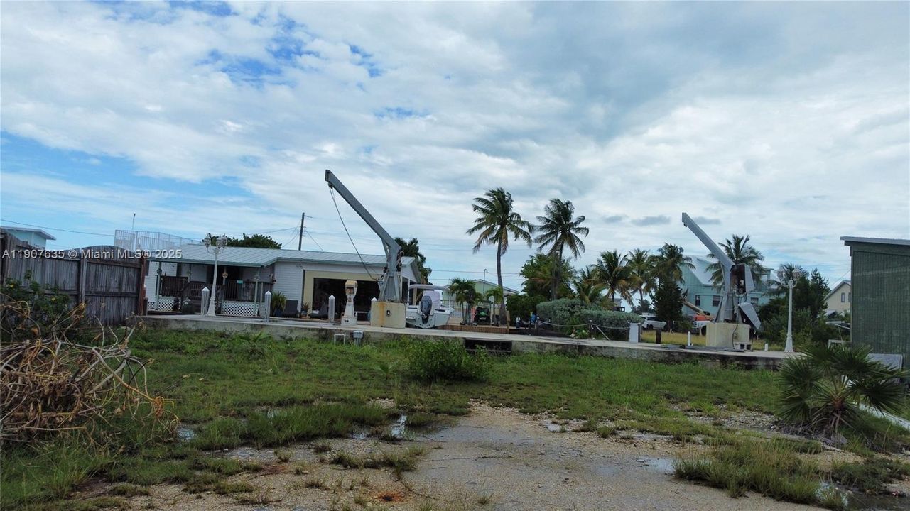 For Sale: $599,000 (0.11 acres)