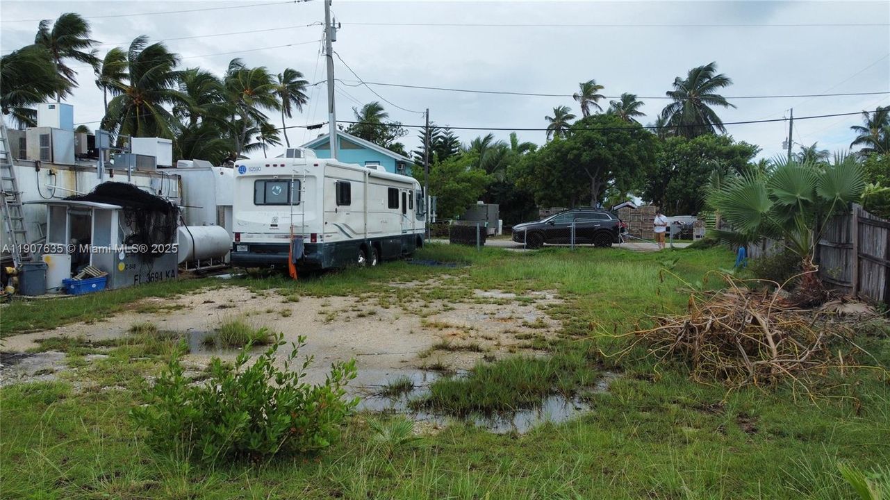 For Sale: $599,000 (0.11 acres)