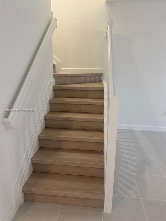 For Rent: $2,700 (3 beds, 2 baths, 0 Square Feet)