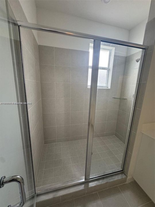 For Rent: $2,700 (3 beds, 2 baths, 0 Square Feet)