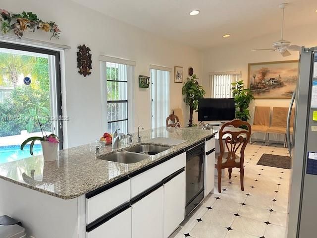 For Sale: $2,350,000 (4 beds, 3 baths, 2632 Square Feet)