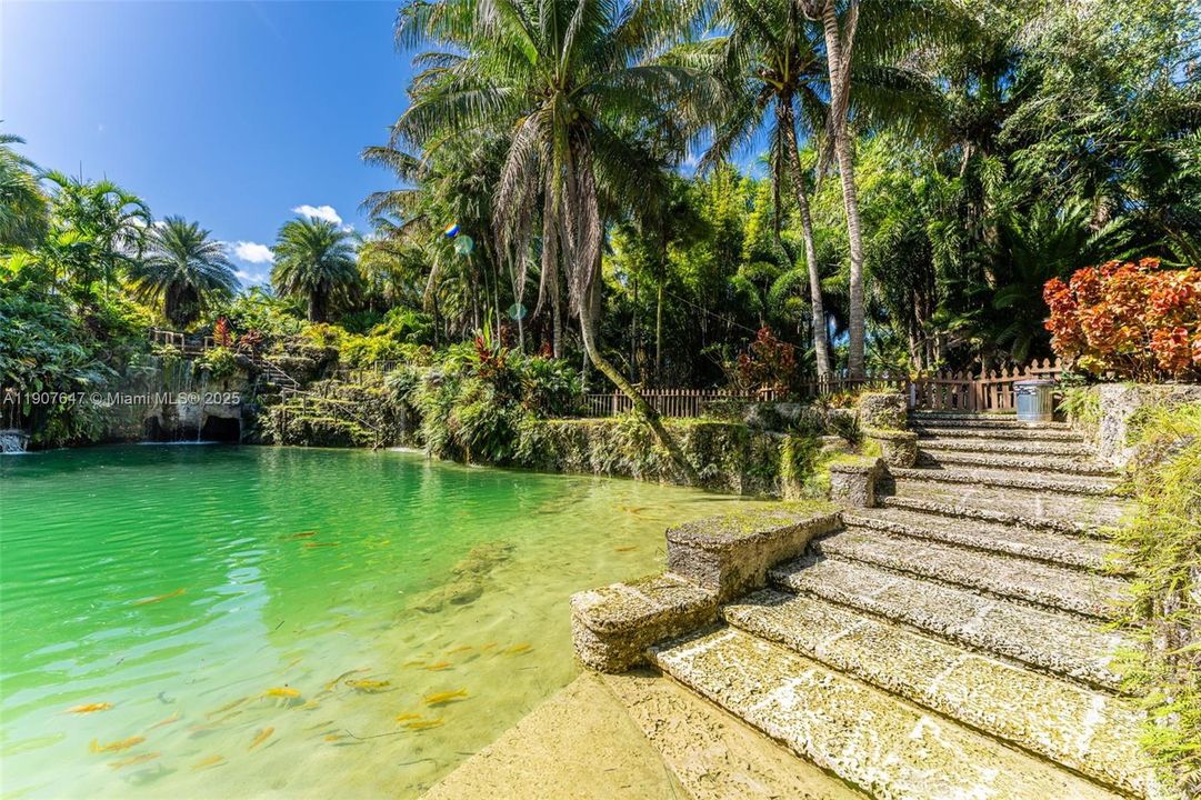 En Venta: $17,499,999 (14.30 acres)