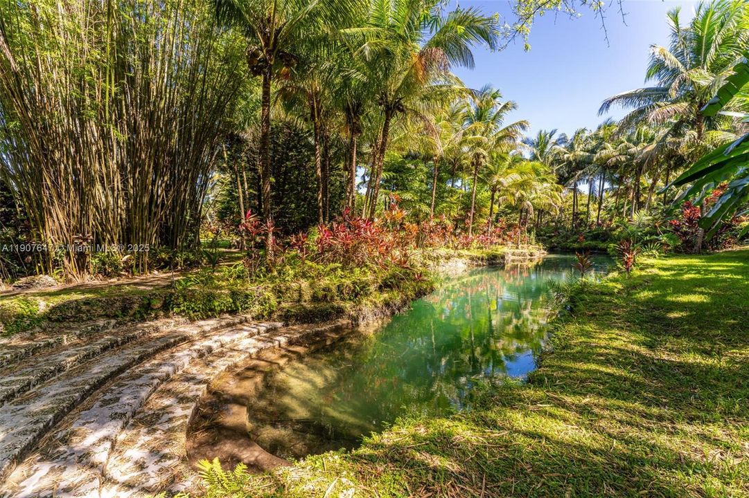 En Venta: $17,499,999 (14.30 acres)