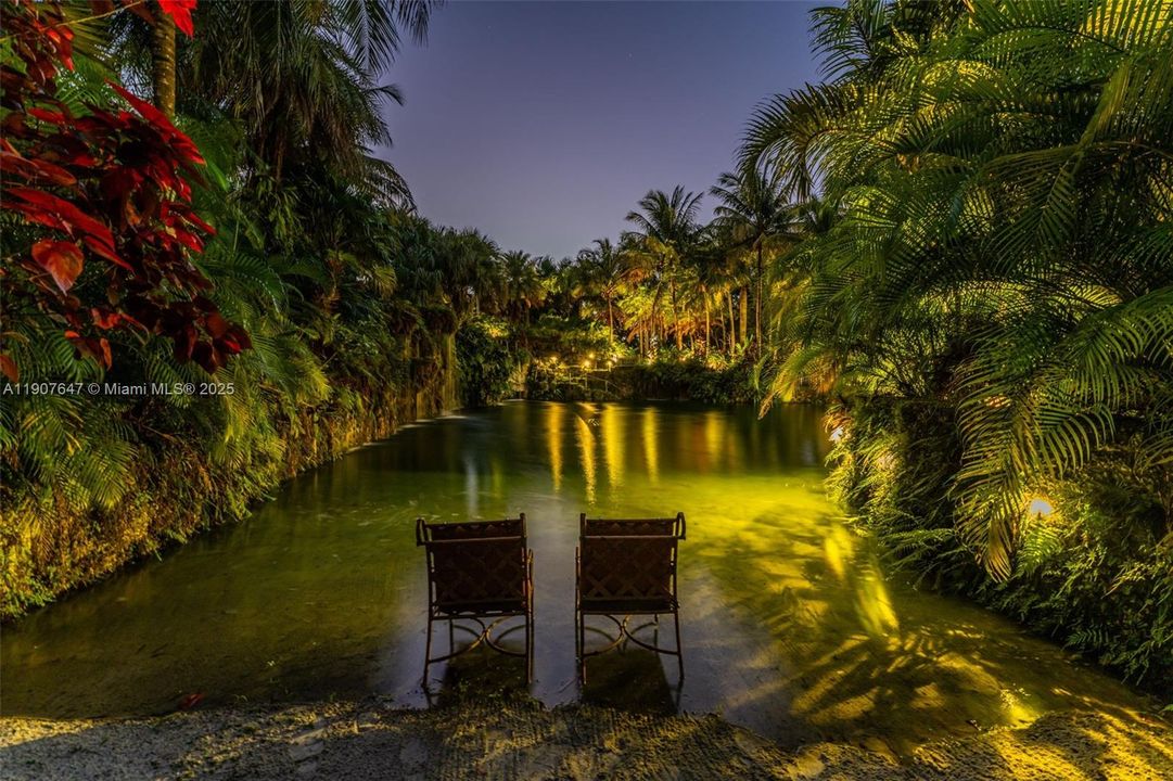 En Venta: $17,499,999 (14.30 acres)