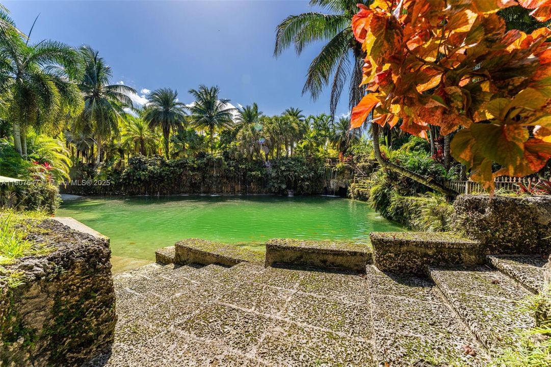 En Venta: $17,499,999 (14.30 acres)