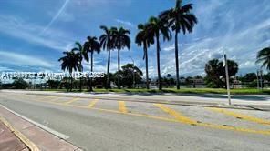 В аренду: $4,200 (2 спален, 2 ванн, 1560 Квадратных фут)