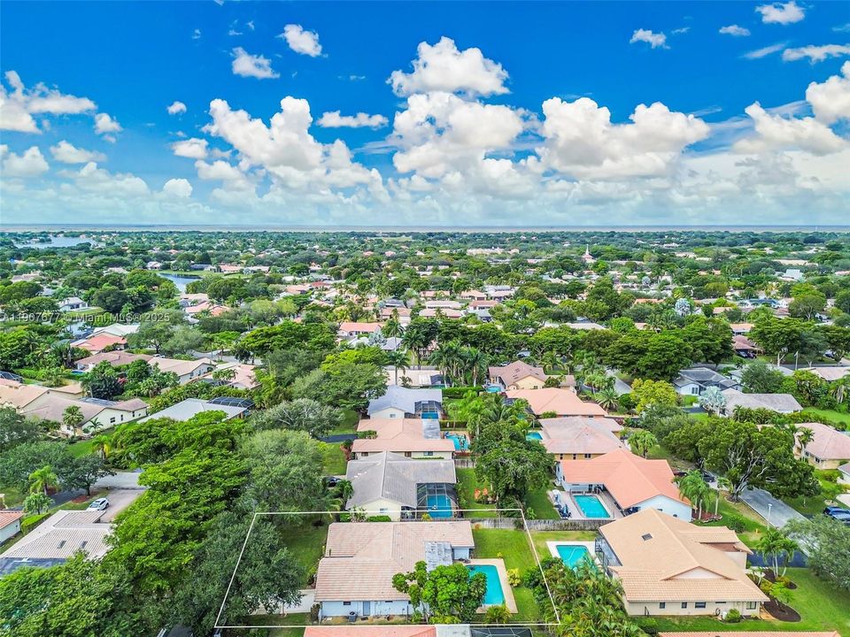 For Sale: $639,900 (4 beds, 2 baths, 2413 Square Feet)