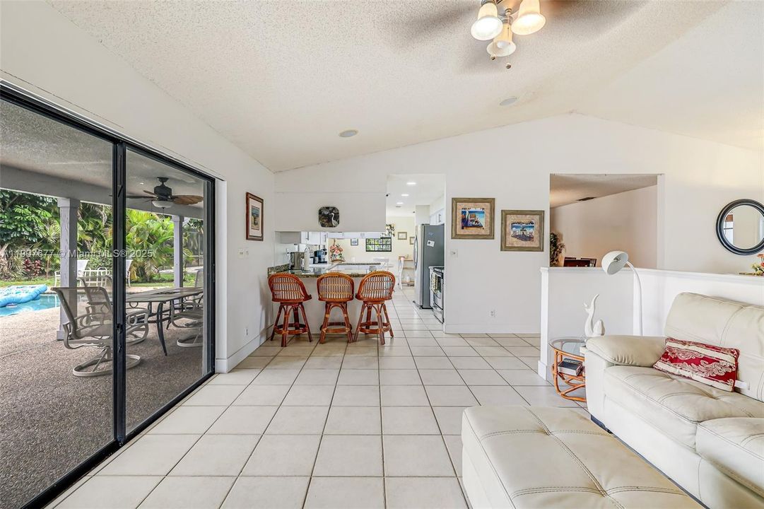For Sale: $639,900 (4 beds, 2 baths, 2413 Square Feet)