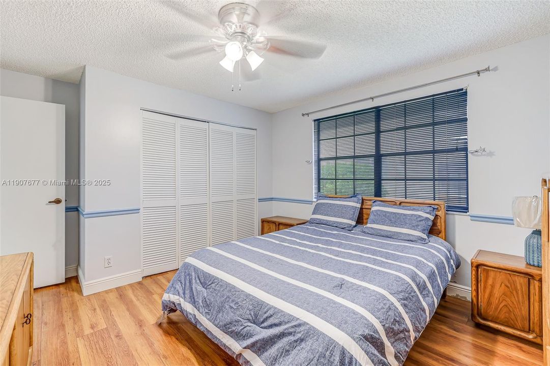 For Sale: $639,900 (4 beds, 2 baths, 2413 Square Feet)