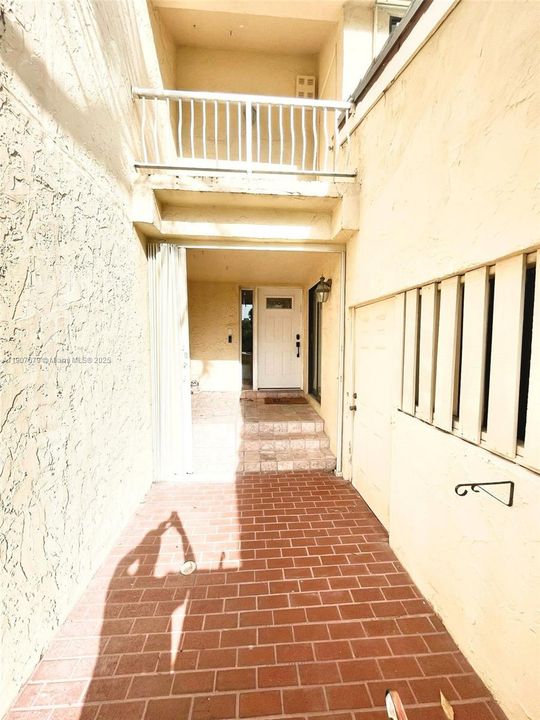 待售: $859,000 (3 贝兹, 2 浴室, 2032 平方英尺)