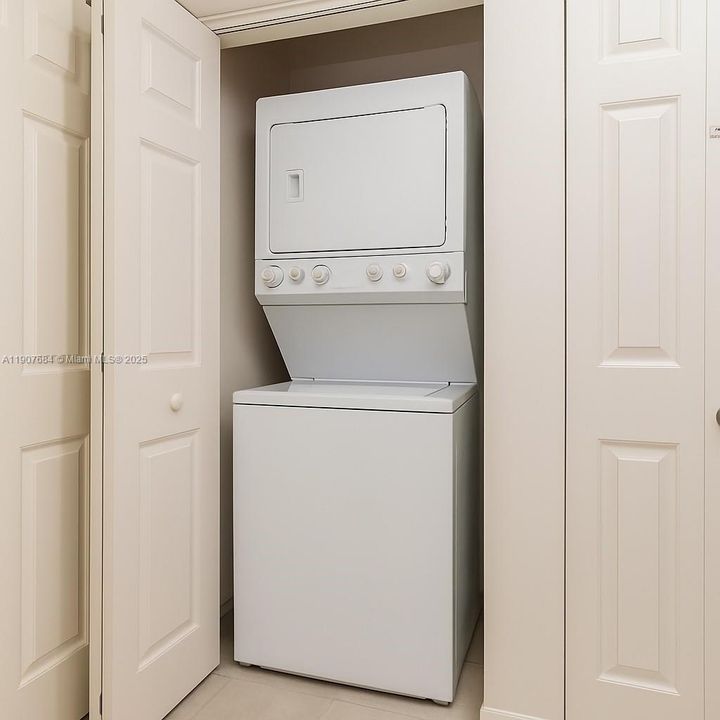 На продажу: $340,000 (1 спален, 1 ванн, 672 Квадратных фут)