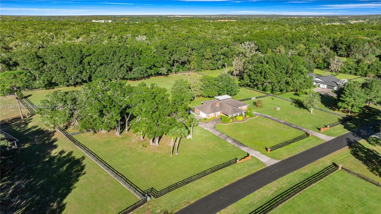 待售: $790,000 (3 贝兹, 2 浴室, 2190 平方英尺)