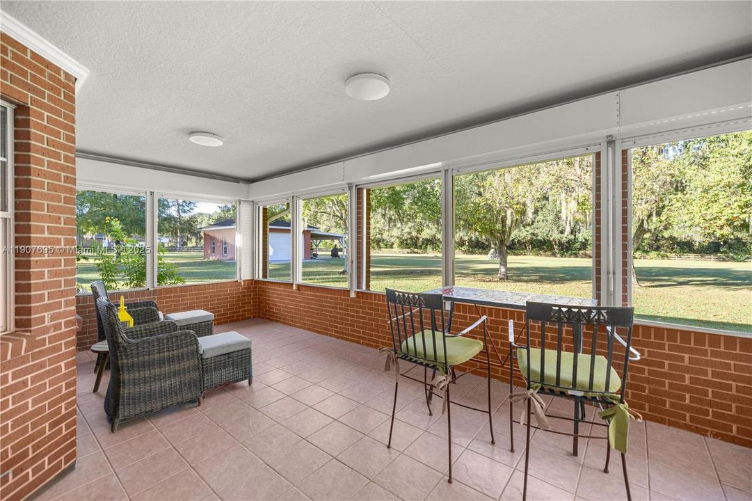 待售: $790,000 (3 贝兹, 2 浴室, 2190 平方英尺)