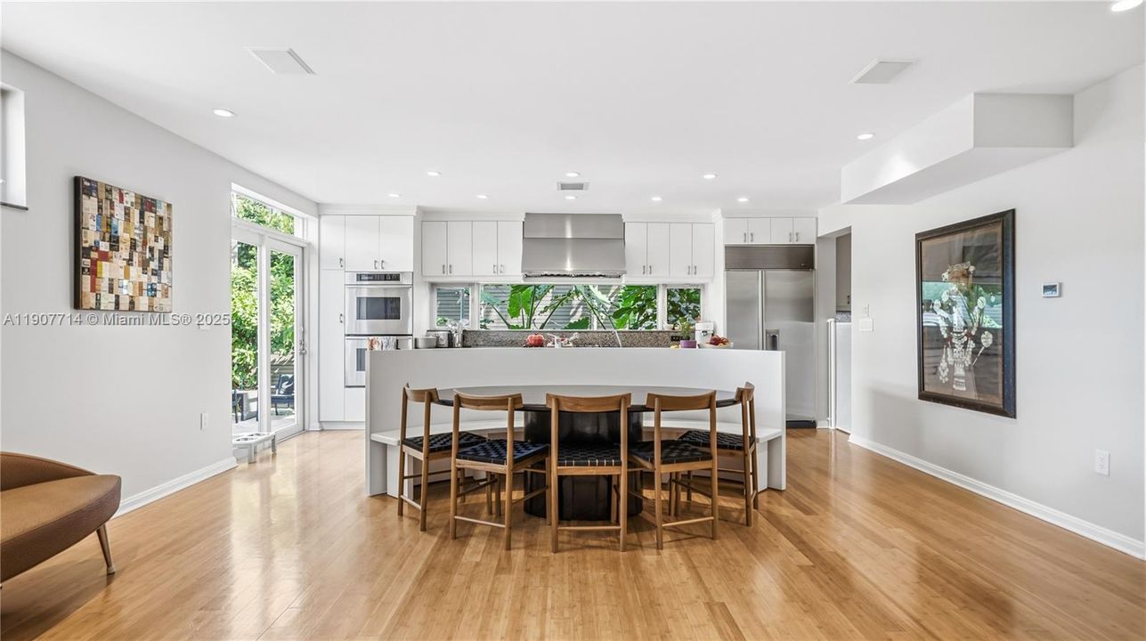 For Sale: $4,800,000 (4 beds, 3 baths, 3783 Square Feet)