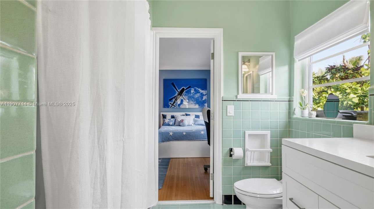 For Sale: $4,800,000 (4 beds, 3 baths, 3783 Square Feet)