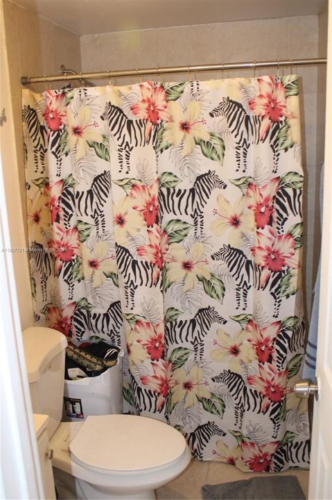 待售: $179,000 (4 贝兹, 3 浴室, 0 平方英尺)