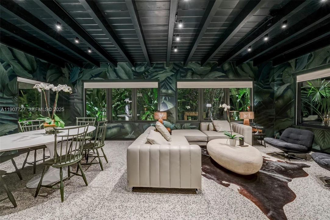 На продажу: $6,500,000 (5 спален, 5 ванн, 0 Квадратных фут)