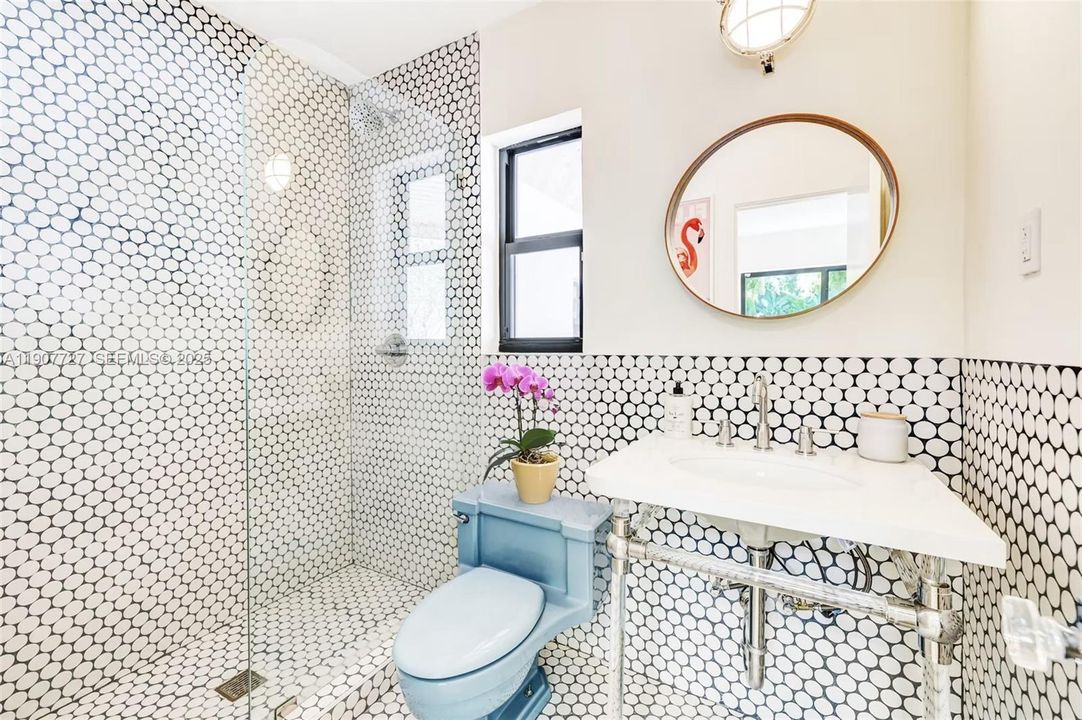 На продажу: $6,500,000 (5 спален, 5 ванн, 0 Квадратных фут)