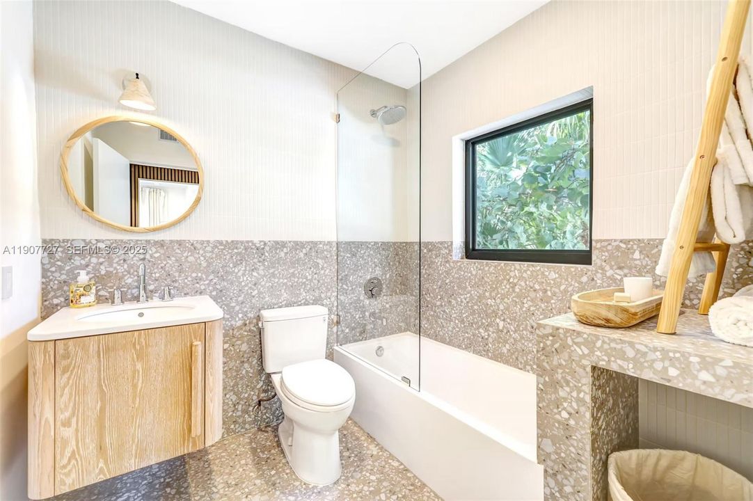 На продажу: $6,500,000 (5 спален, 5 ванн, 0 Квадратных фут)