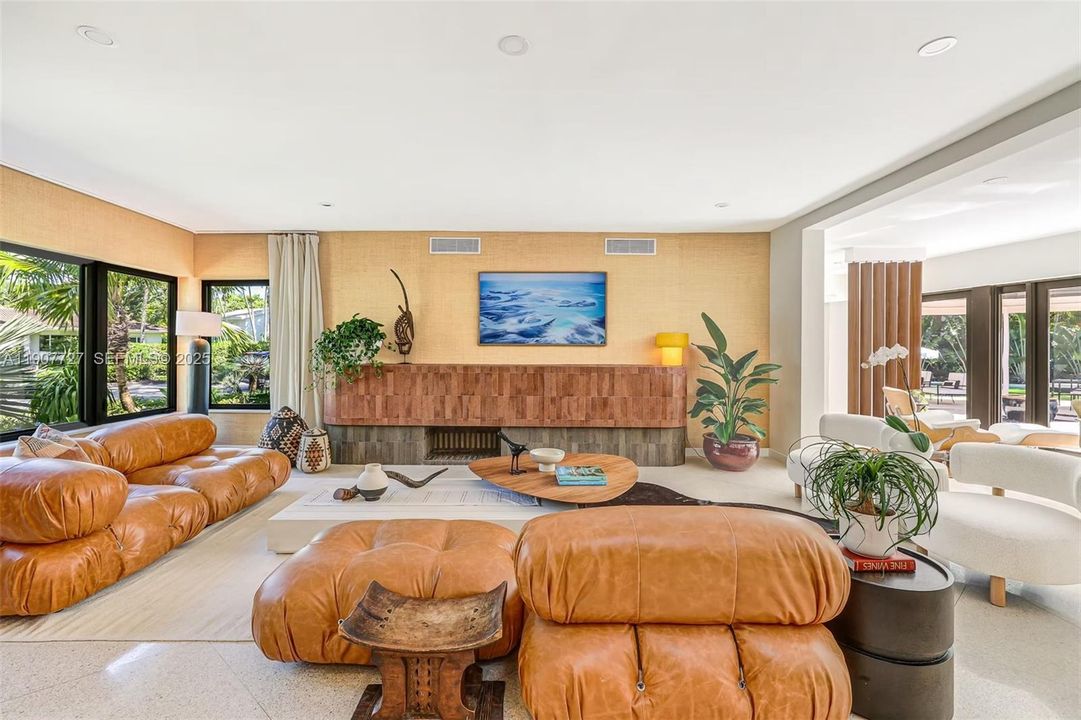 На продажу: $6,500,000 (5 спален, 5 ванн, 0 Квадратных фут)