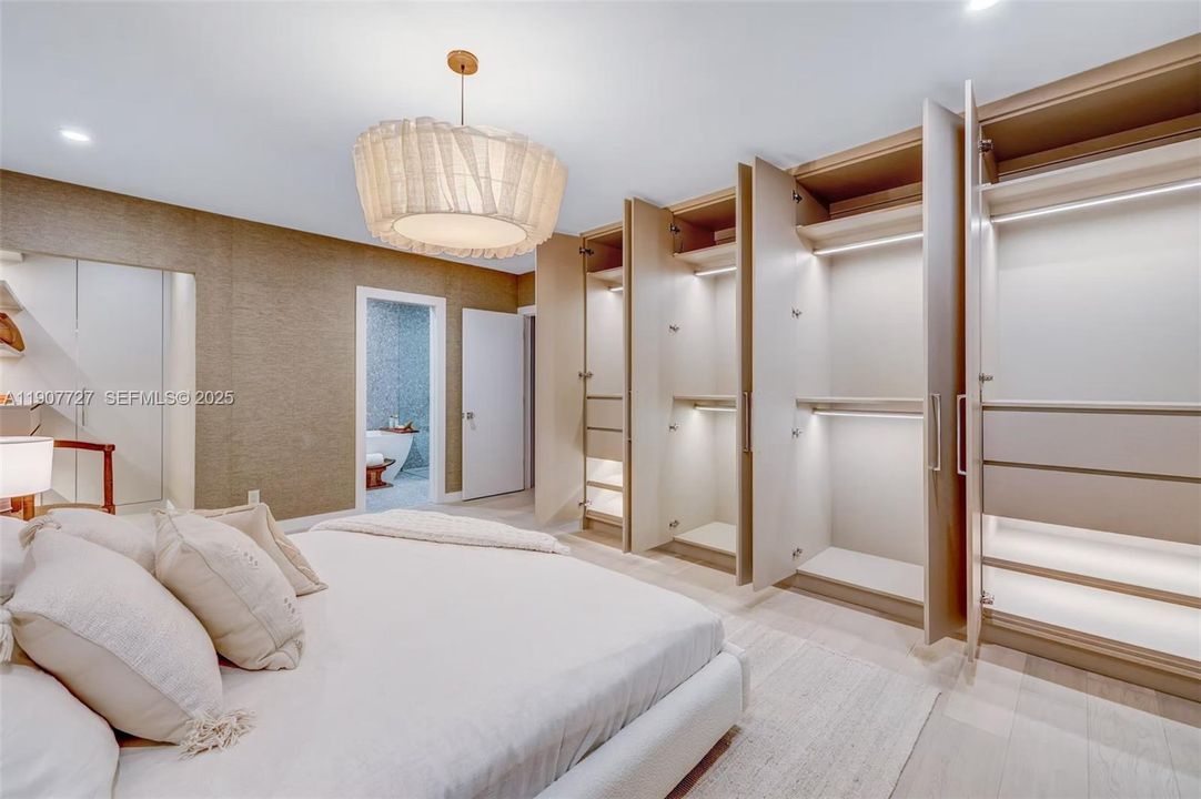 На продажу: $6,500,000 (5 спален, 5 ванн, 0 Квадратных фут)